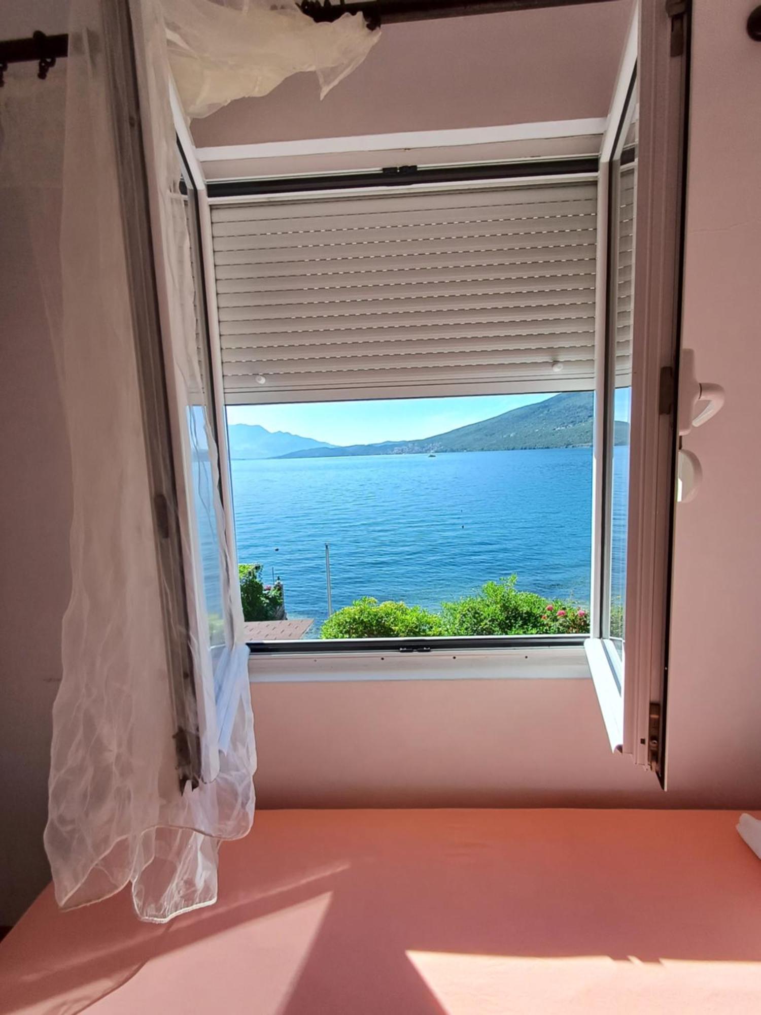 Apartamento Apatments Stanojlovic Djenovic Herceg Novi Exterior foto